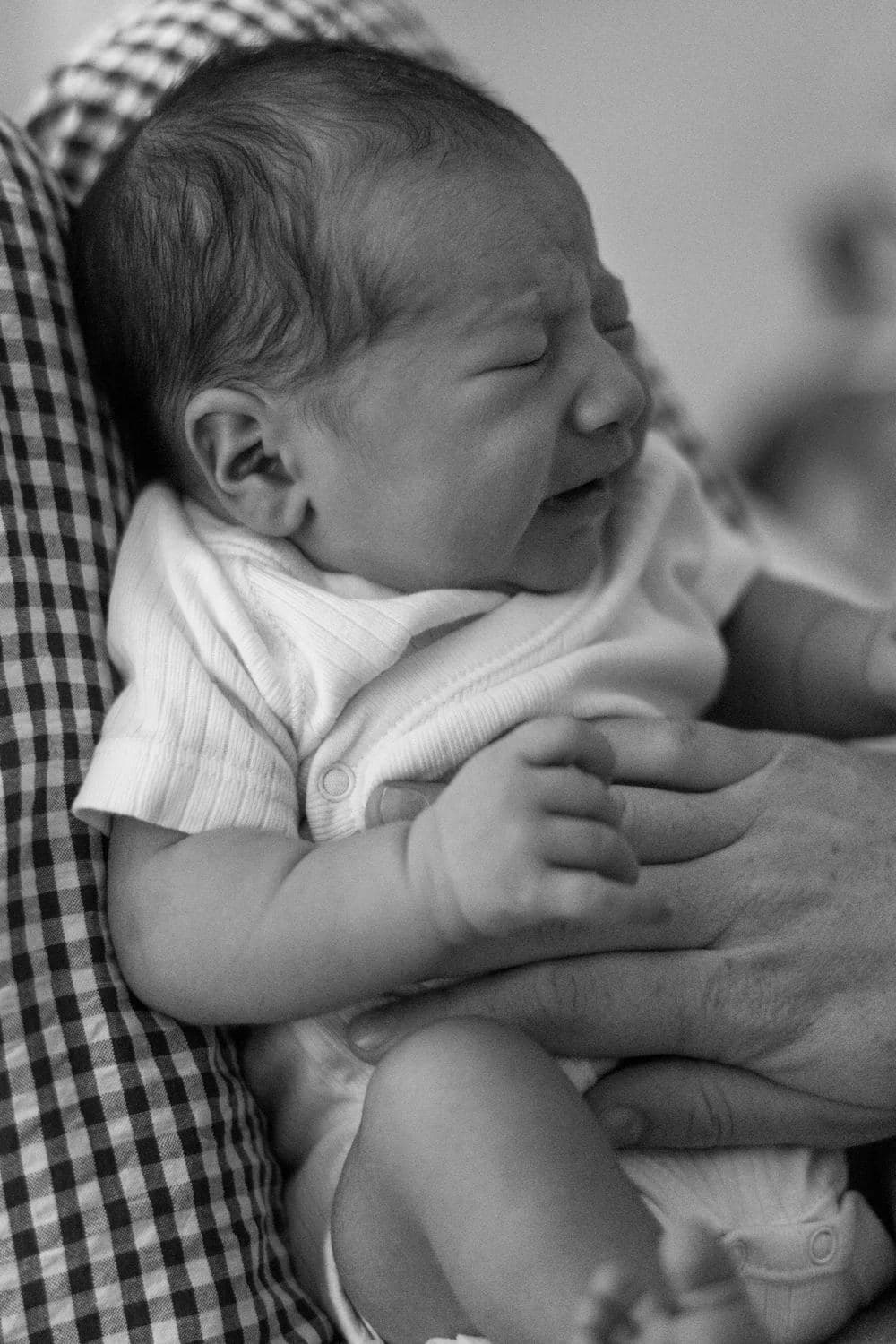 Wat trek je aan voor een newbornshoot?